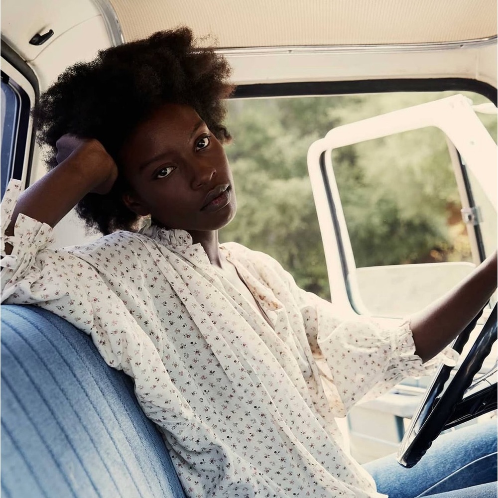 Doen Rose Top in Cream Parc Monceau - Picture 9 of 9